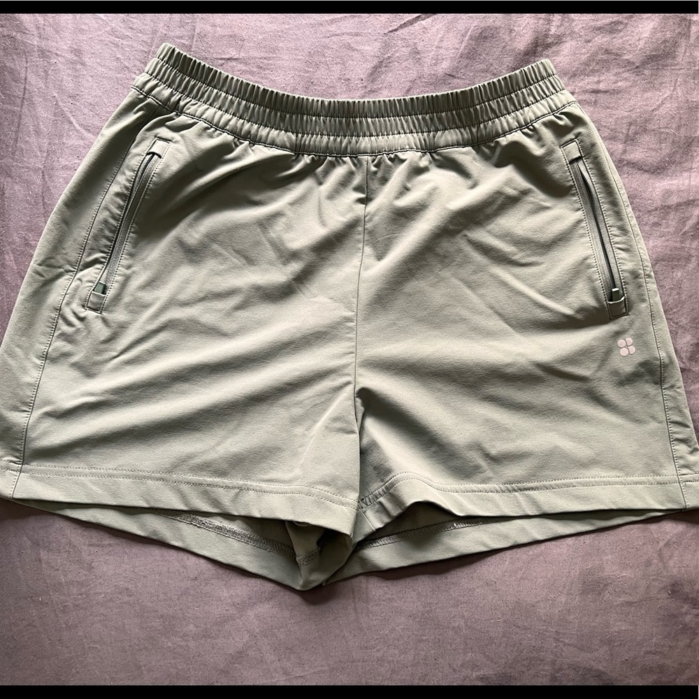 Summit Water Resistant Hiking Shorts